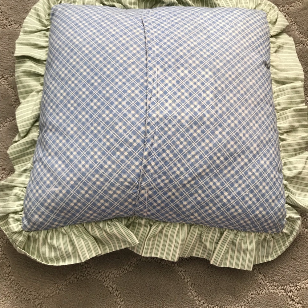 Patchwork accent pillow - Picture 2 of 2